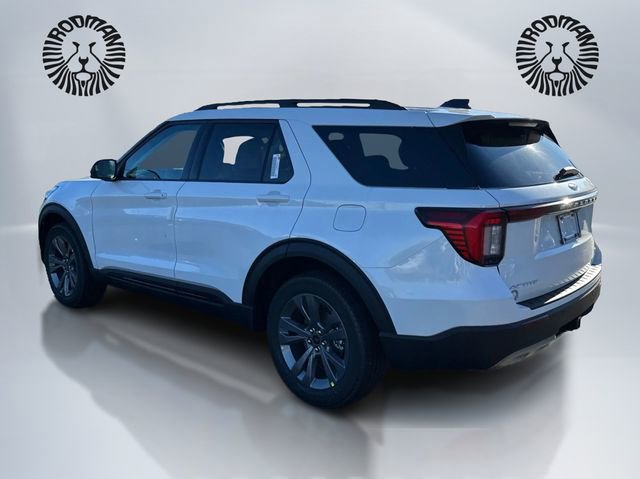 New 2026 Ford Explorer Active w/ Active Comfort Package image 7