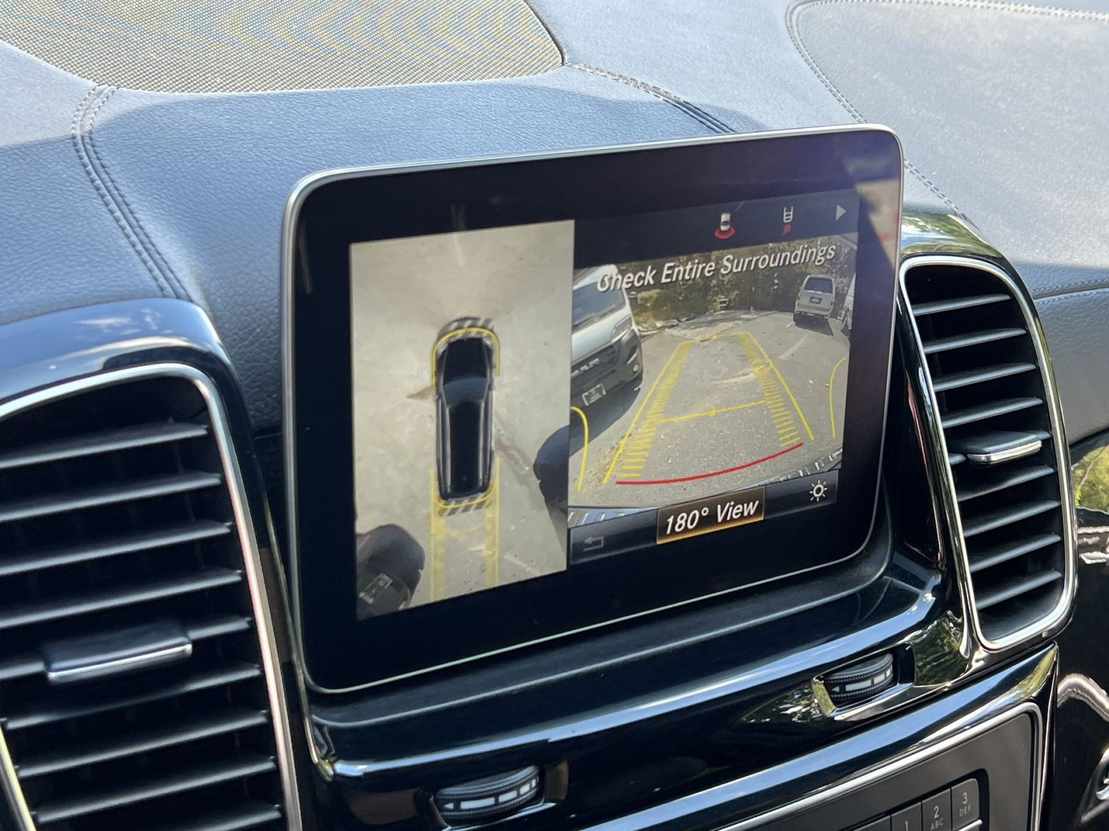 Used 2017 Mercedes-Benz GLS 450 4MATIC image 24