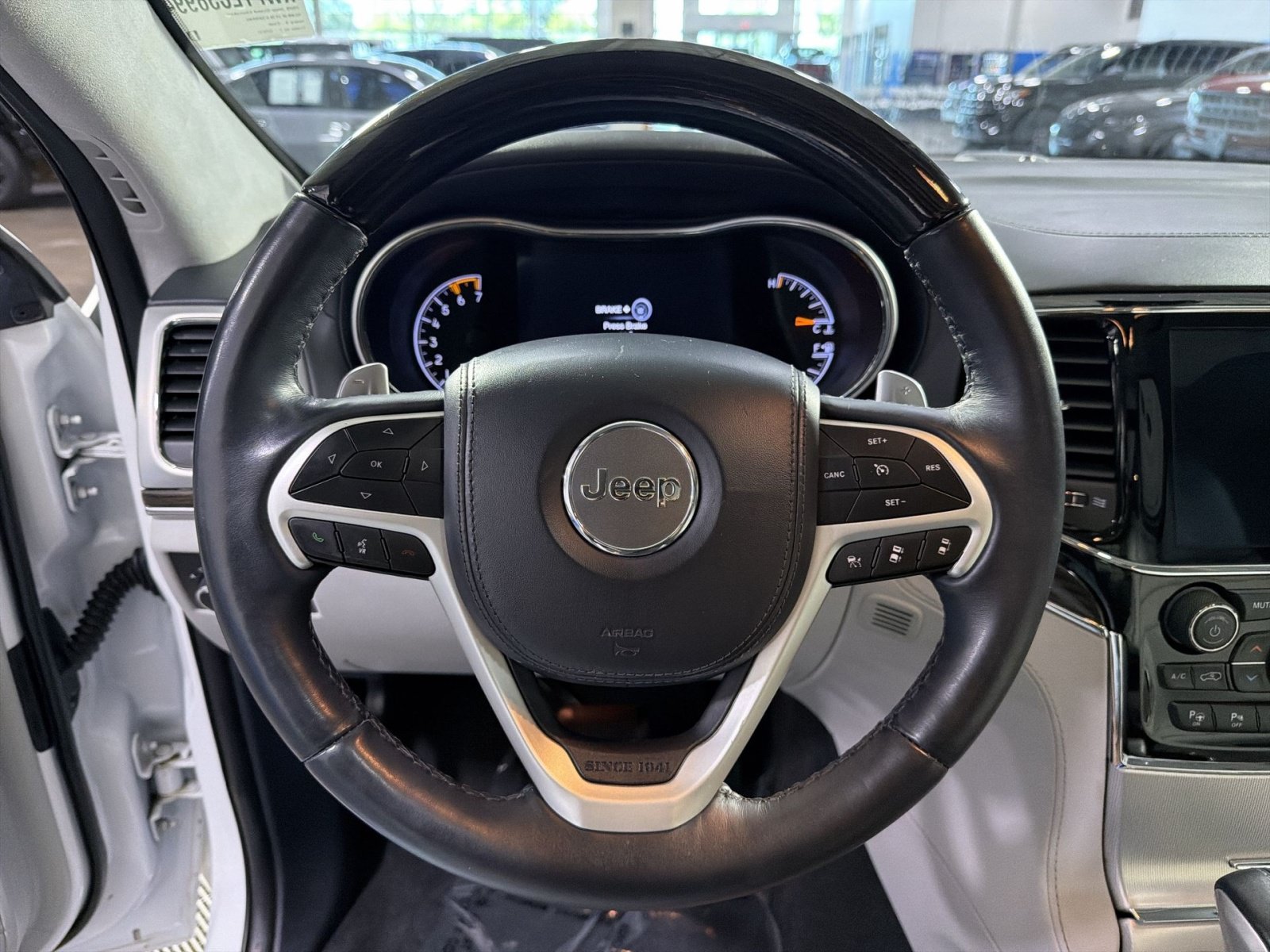Used 2020 Jeep Grand Cherokee Summit AWD/4WD image 28