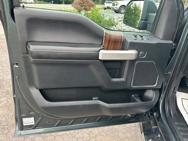Used 2015 Ford F150 Lariat w/ Equipment Group 501A Mid AWD/4WD image 25