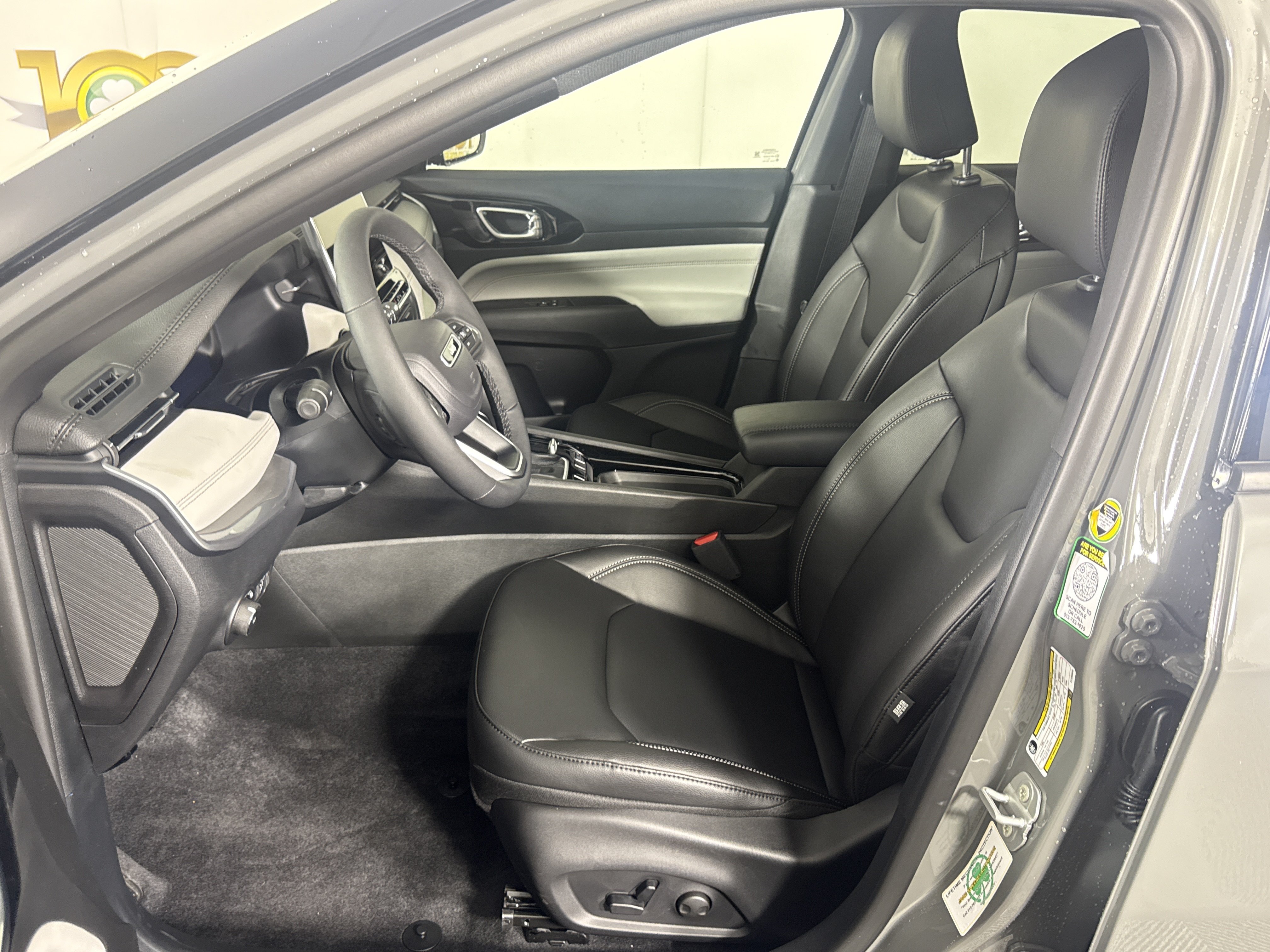 New 2026 Jeep Compass Limited AWD/4WD image 12
