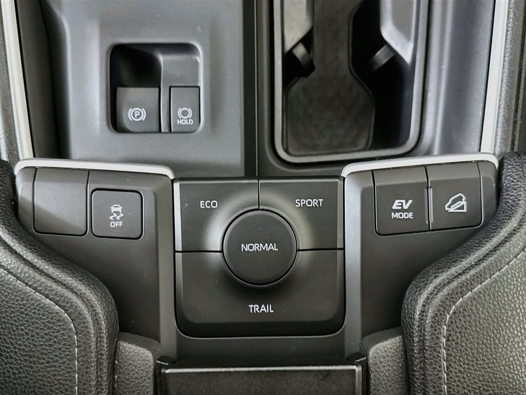 Used 2024 Toyota Grand Highlander AWD Hybrid image 21