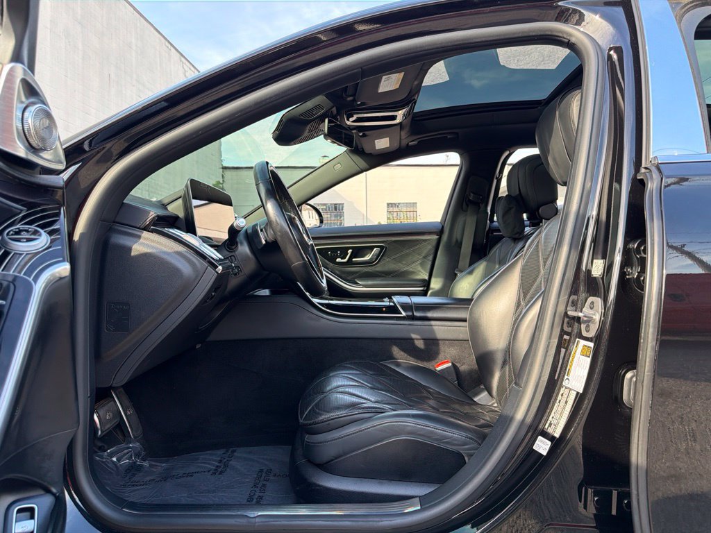 Used 2023 Mercedes-Benz Maybach S 580 4MATIC image 37