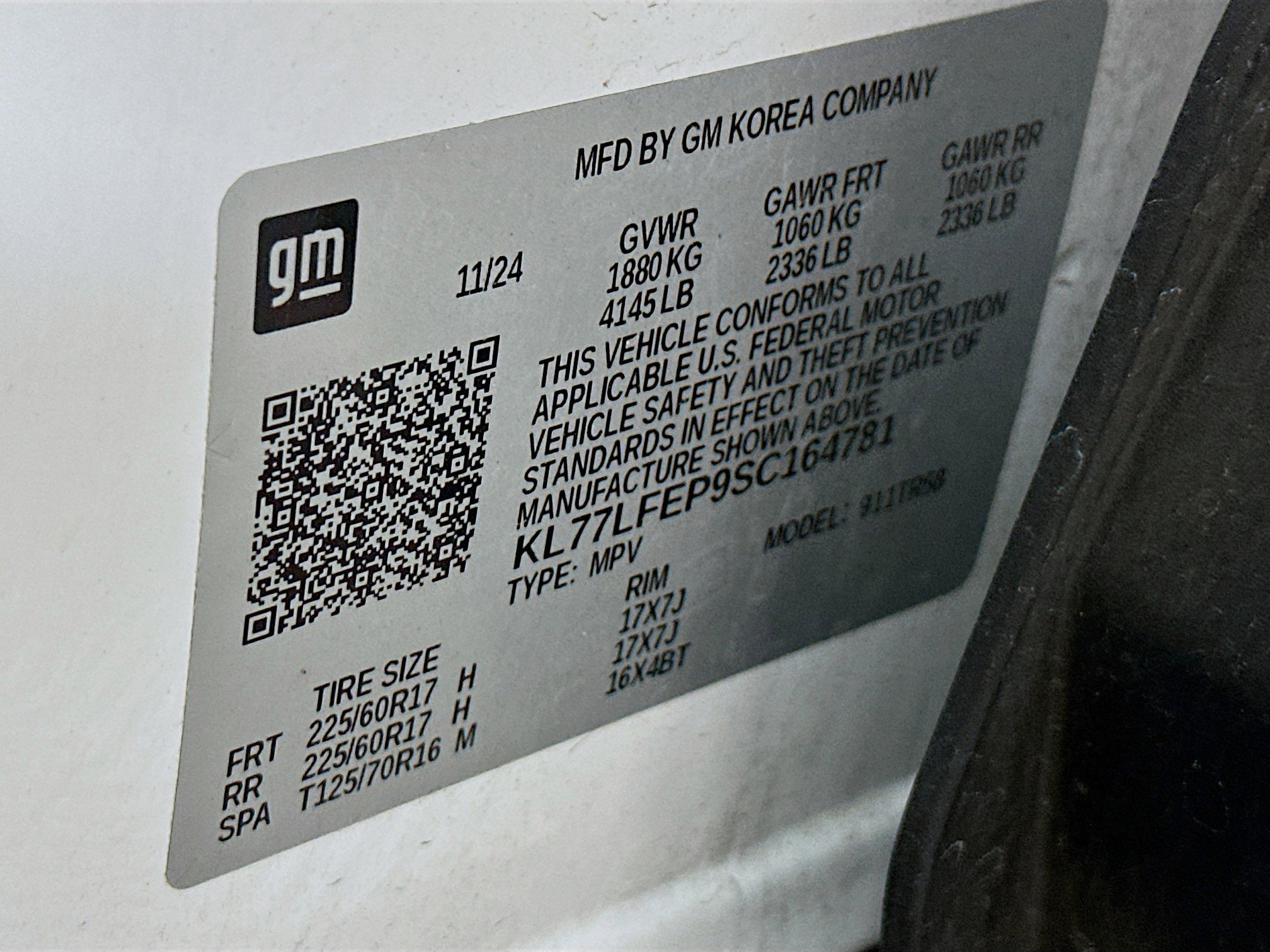 Used 2025 Chevrolet Trax LS image 12