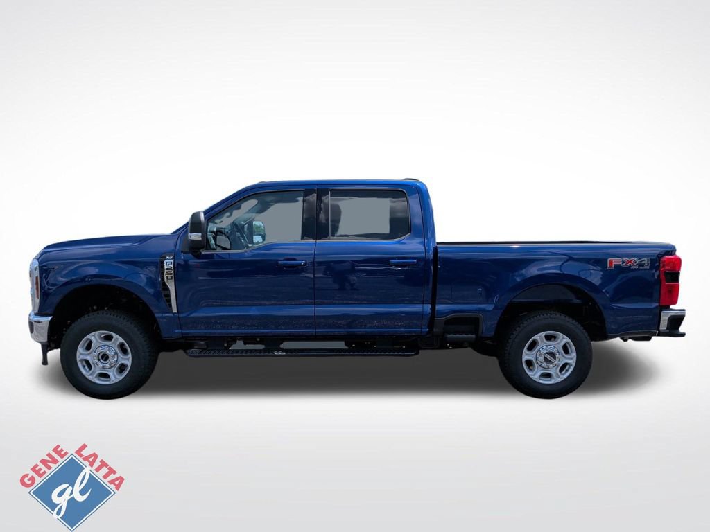 New 2026 Ford F250 XLT w/ XLT Premium Package AWD/4WD image 4