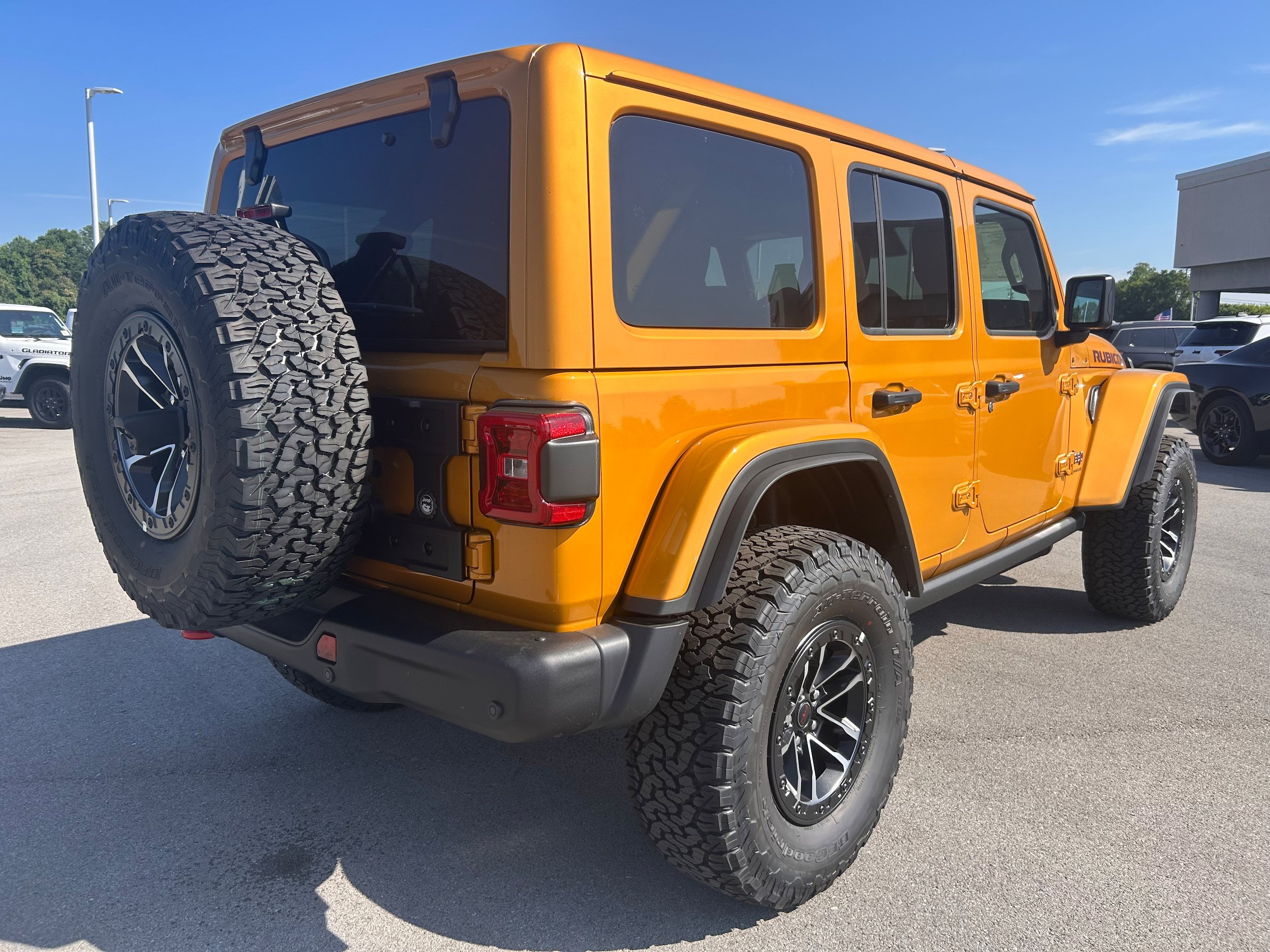 New 2026 Jeep Wrangler Unlimited Rubicon AWD/4WD image 3