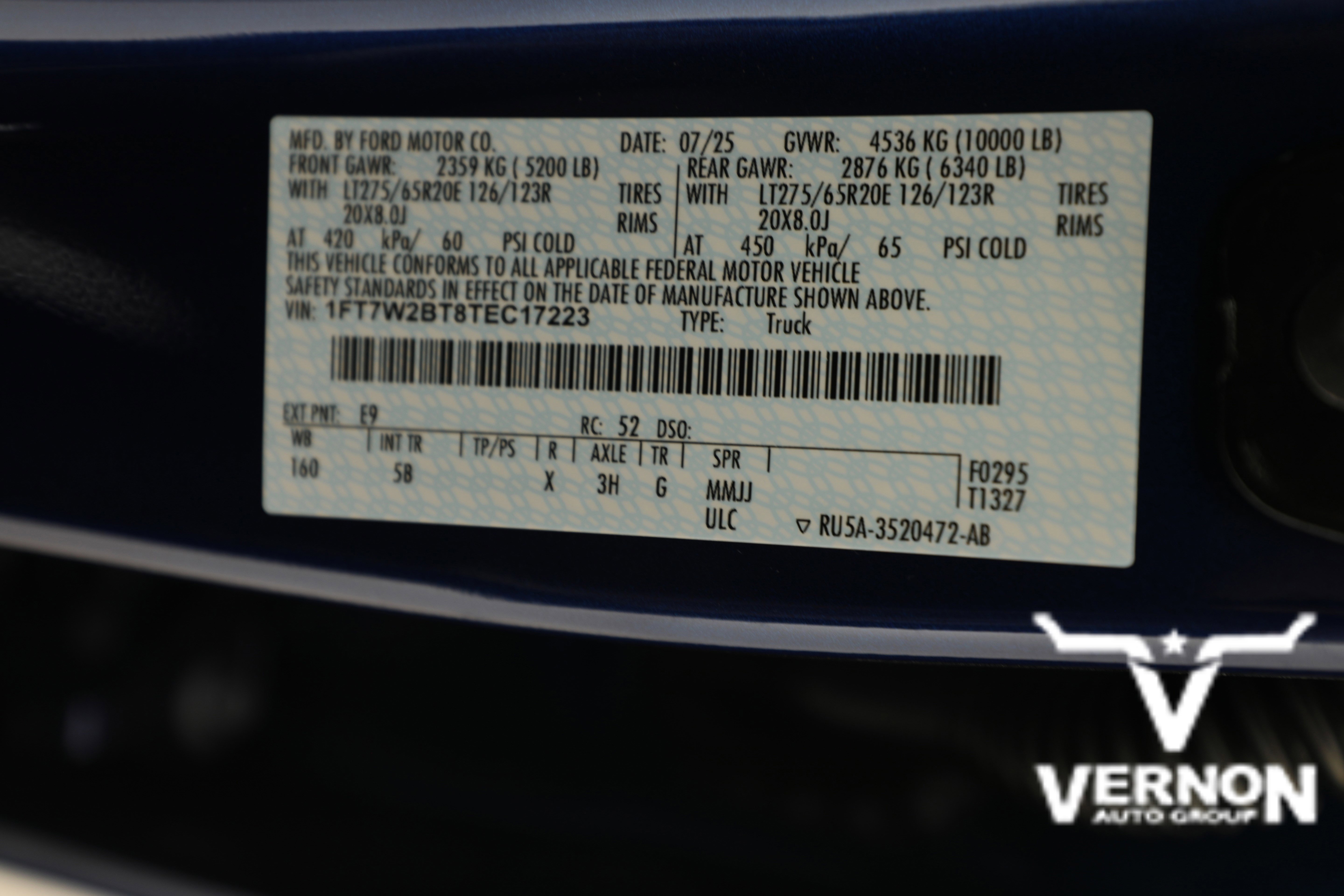 New 2026 Ford F250 Lariat w/ Black Appearance Package image 49