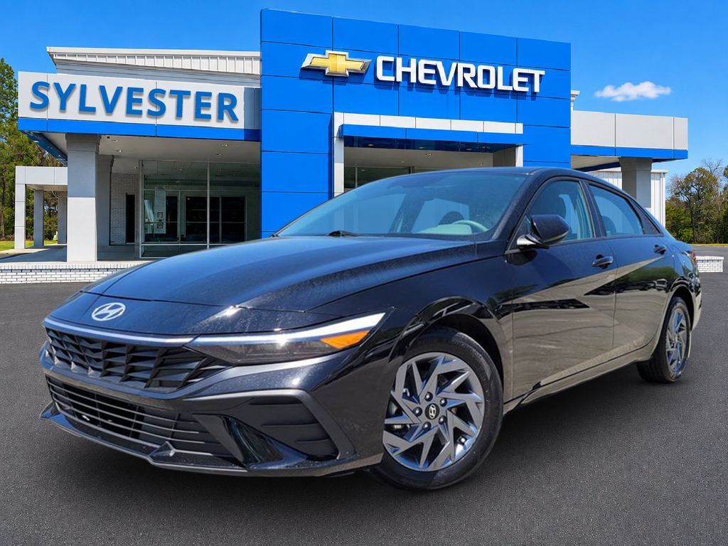 Used 2024 Hyundai Elantra SEL