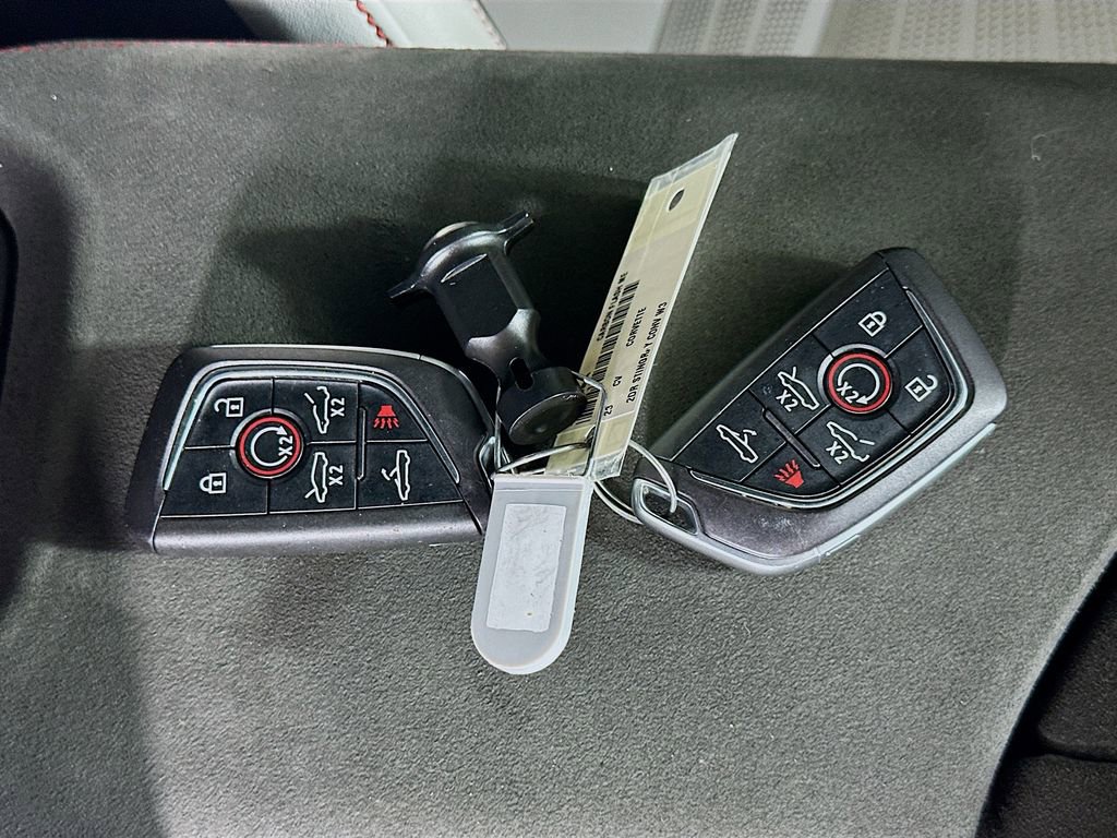 Used 2023 Chevrolet Corvette Stingray Premium Conv w/ Z51 Performance Package image 33