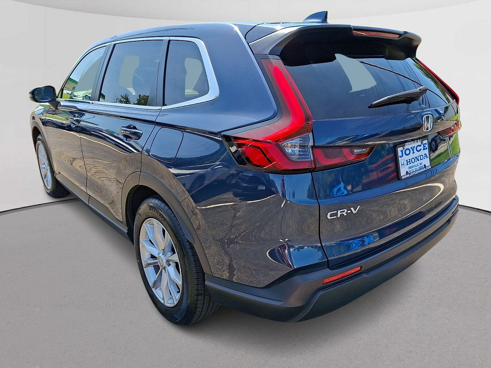 Certified 2024 Honda CR-V EX image 7