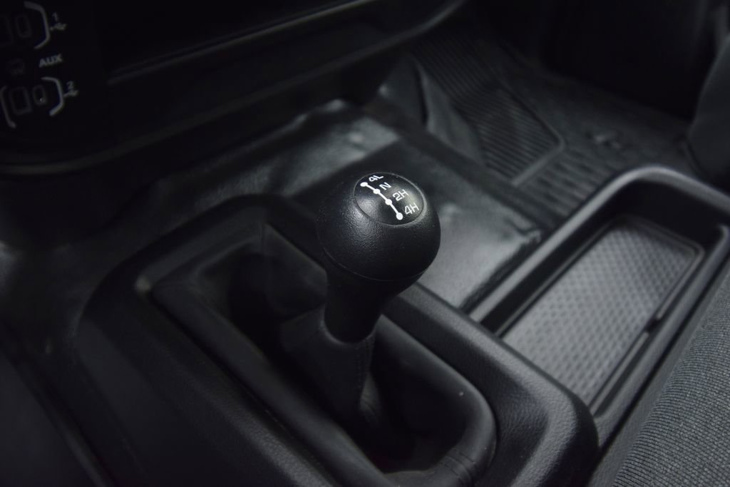 Used 2024 RAM 2500 Tradesman w/ Chrome Appearance Group image 27