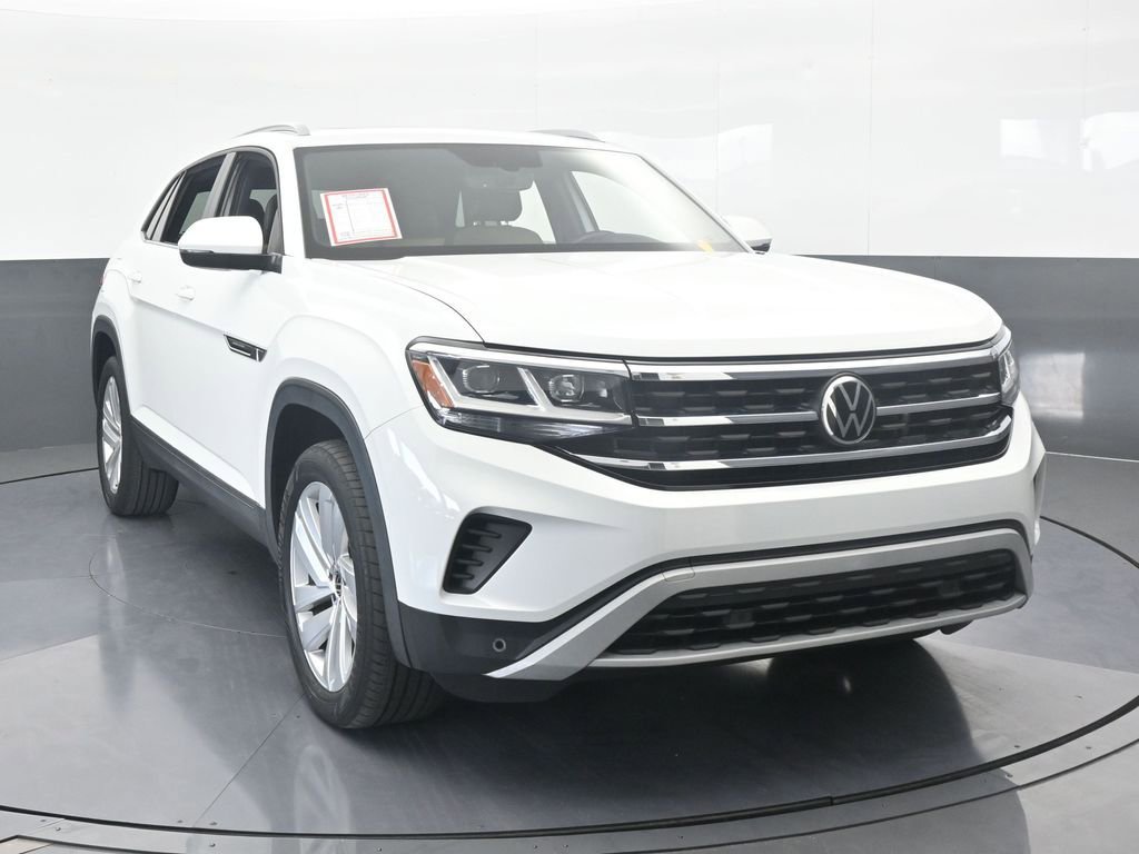 Used 2021 Volkswagen Atlas Cross Sport SE w/ Panoramic Sunroof Package image 9