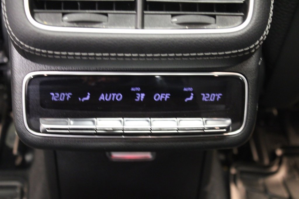 Used 2025 Mercedes-Benz GLS 450 GLS 450 image 43