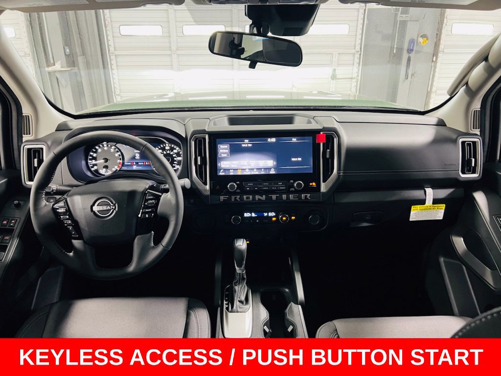 New 2027 Nissan Frontier SV RWD image 4