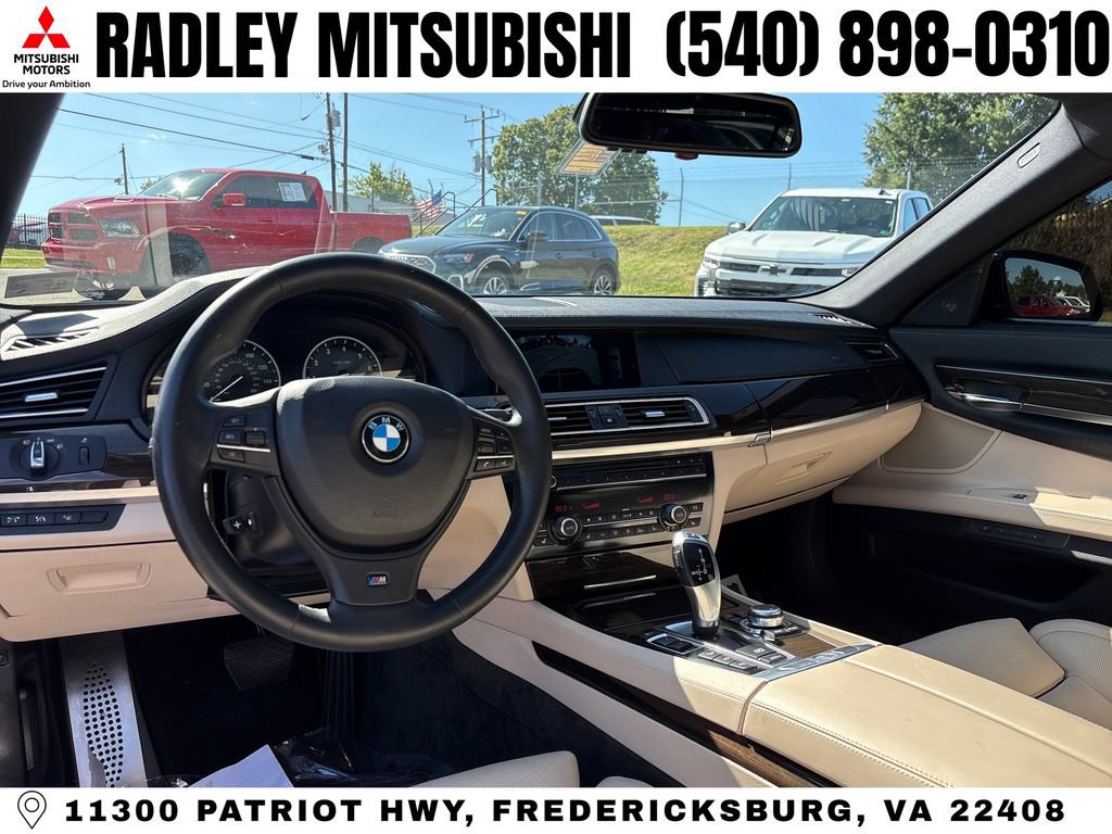 Used 2011 BMW 750Li xDrive AWD/4WD image 14