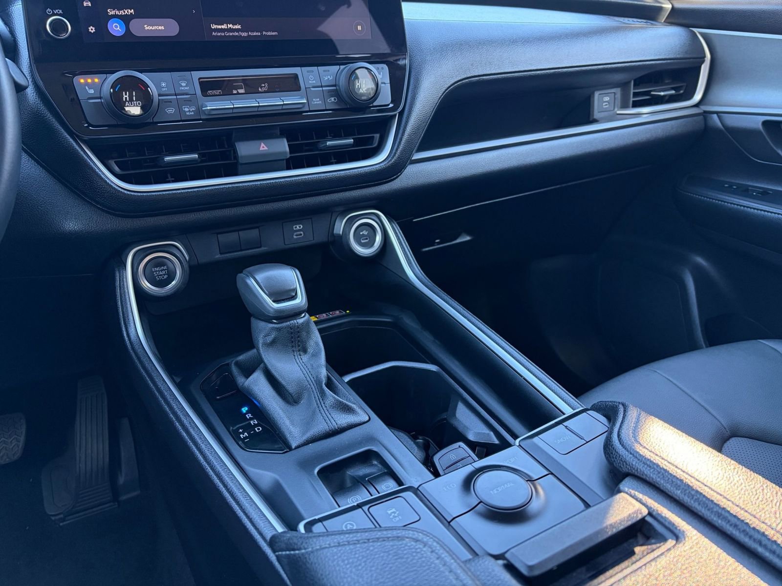 Used 2025 Toyota Grand Highlander FWD image 42