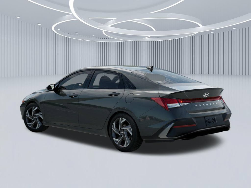 New 2026 Hyundai Elantra SEL Sport Premium FWD image 5