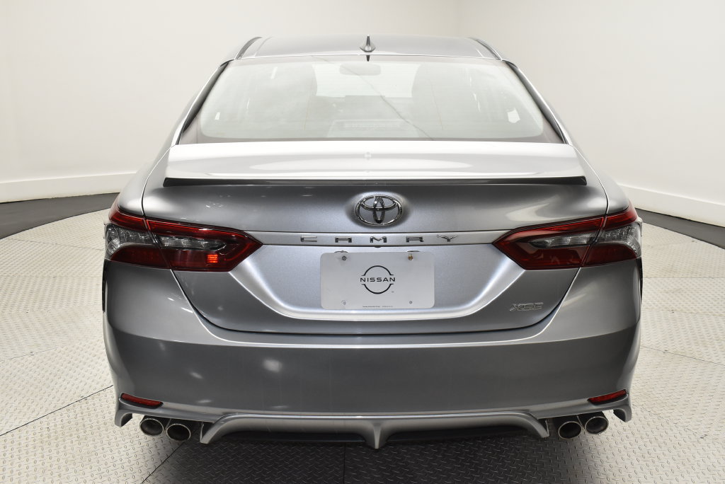 Used 2024 Toyota Camry XSE FWD image 6