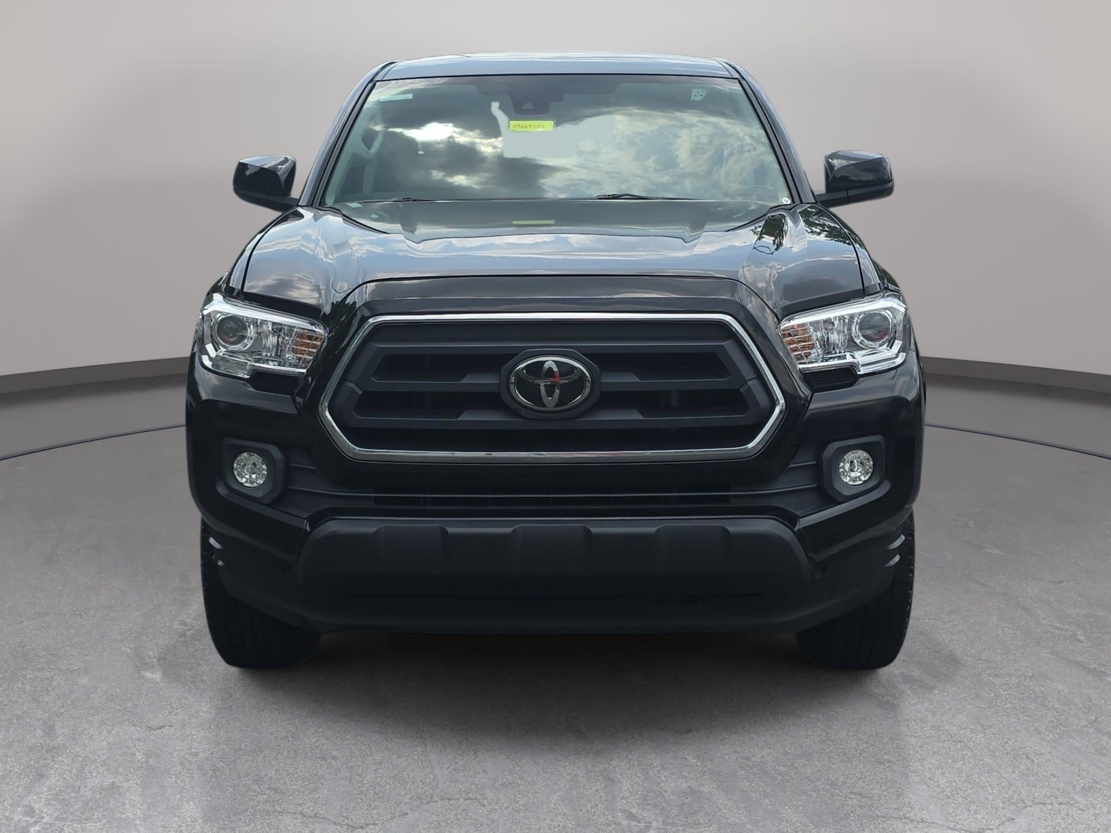 Used 2022 Toyota Tacoma SR5 RWD video 2