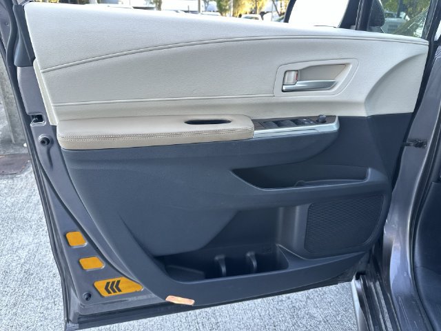 Used 2021 Toyota Sienna XLE FWD image 13