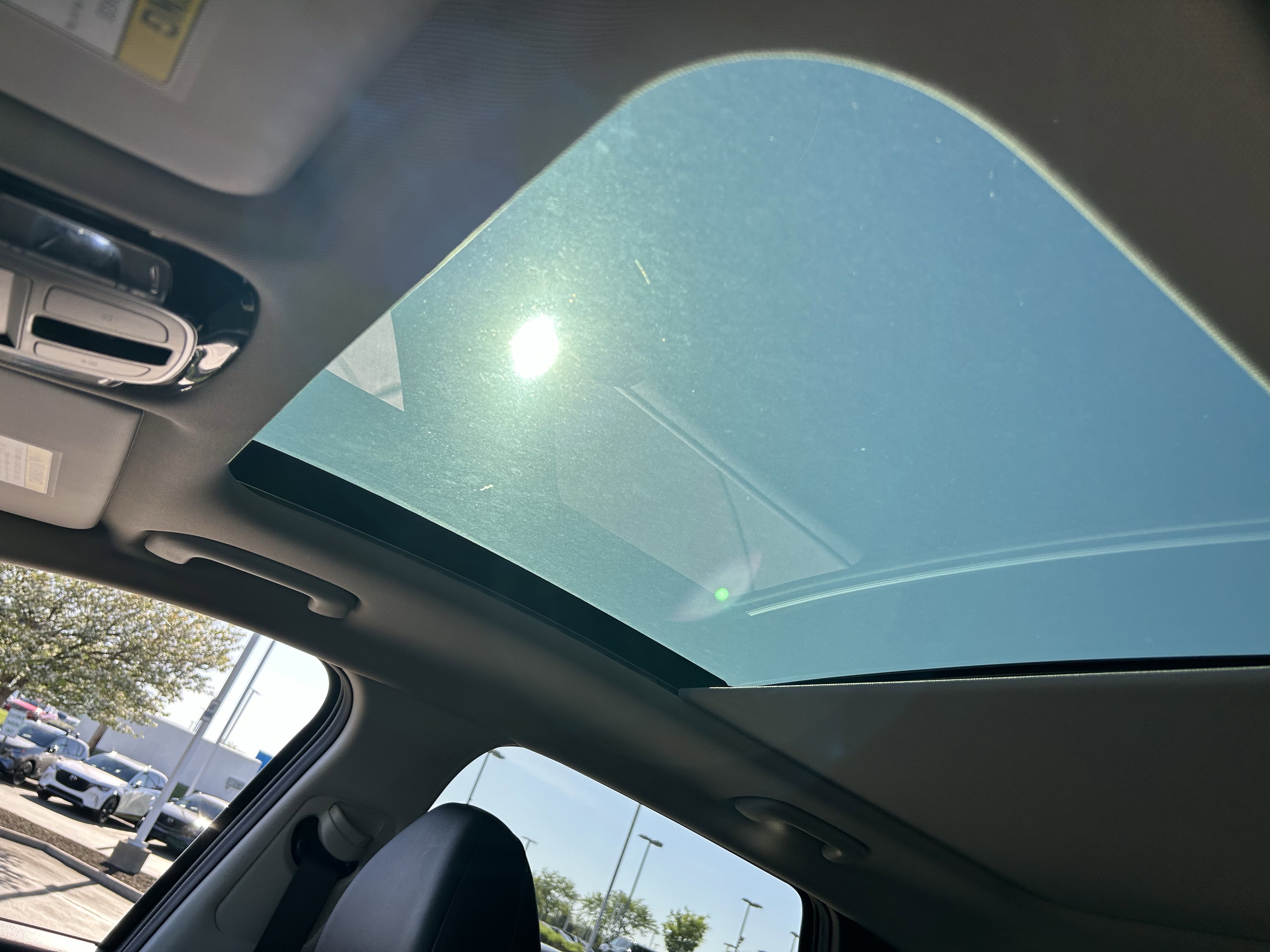 Used 2025 Hyundai Tucson Limited image 25