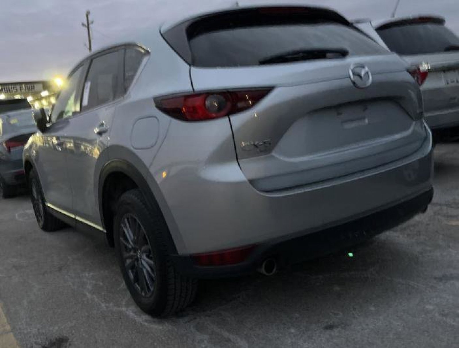 Used 2021 MAZDA CX-5 Touring image 8