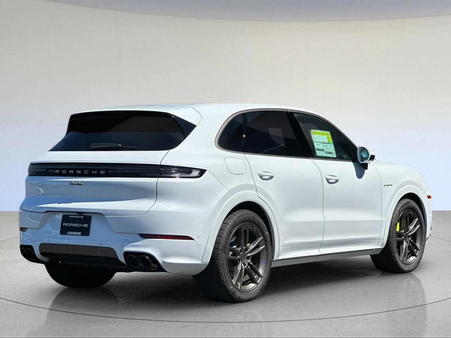 New 2026 Porsche Cayenne Turbo AWD/4WD image 8
