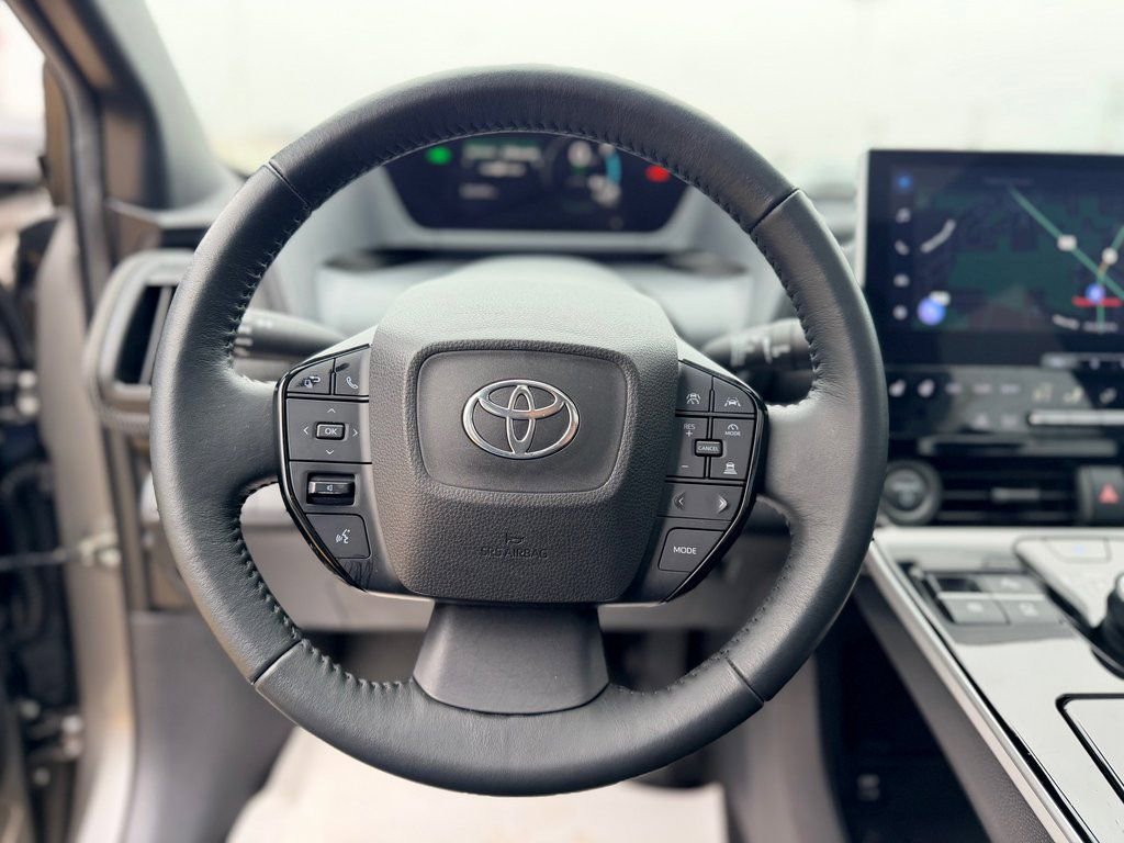 Used 2024 Toyota bZ4X XLE w/ Weather Package AWD/4WD image 14