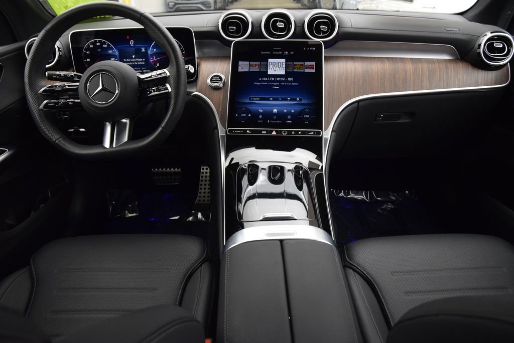 Certified 2026 Mercedes-Benz GLC 300 image 19