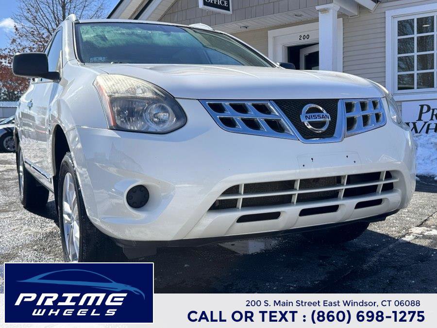 Used 2015 Nissan Rogue S w/ Convenience Package image 1