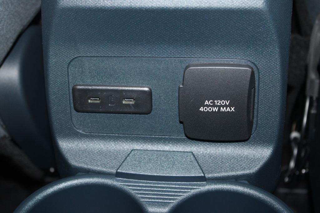 New 2026 Ford Maverick XLT w/ XLT Luxury Package image 31