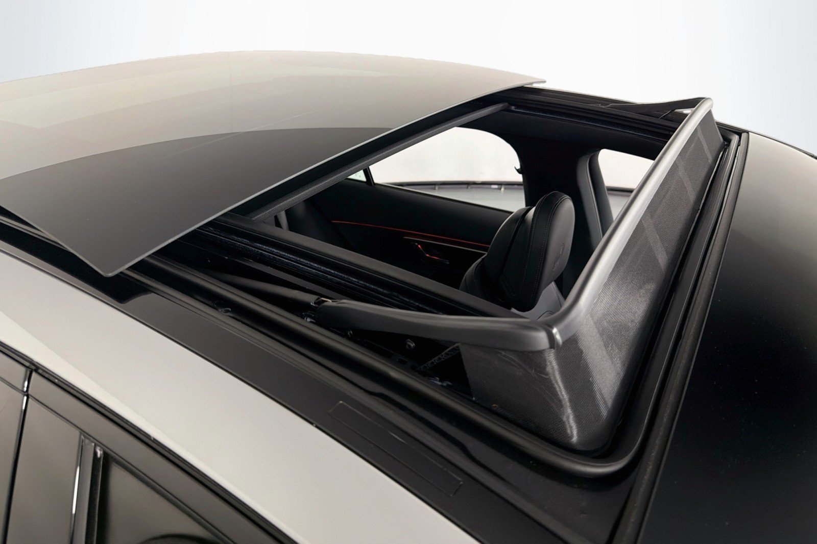 New 2026 Mercedes-Benz E 53 AMG e 4MATIC Sedan image 21