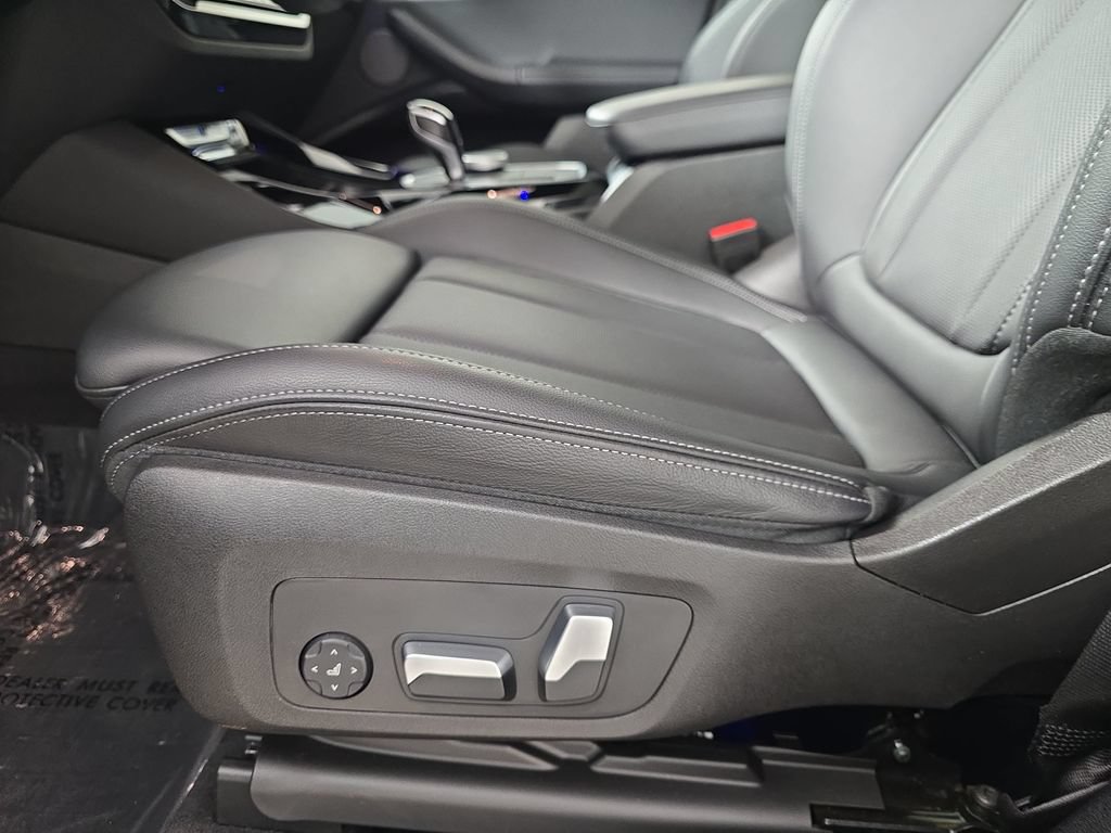 Certified 2023 BMW X3 M40i AWD/4WD image 29