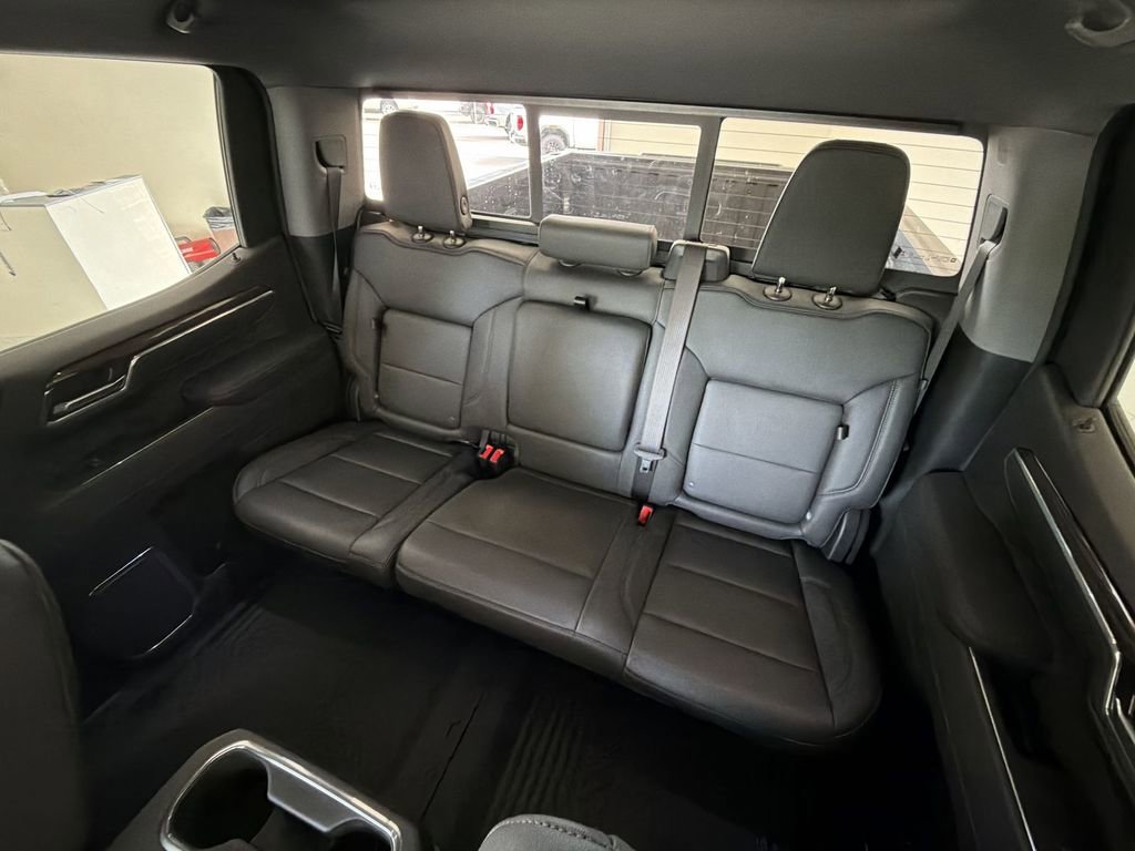 New 2026 Chevrolet Silverado 1500 LT w/ Z71 Off-Road Package image 26