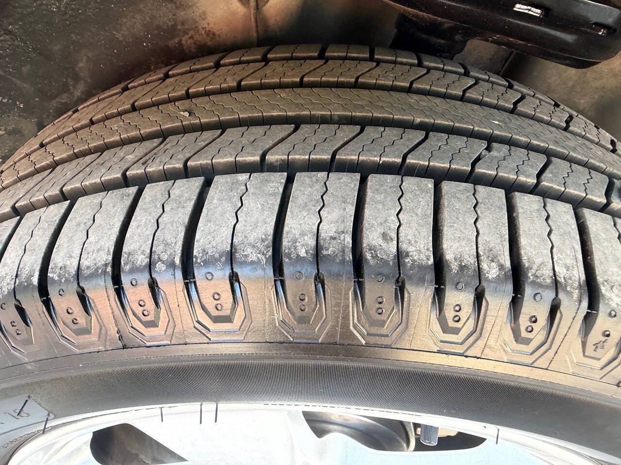 Used 2006 Lexus RX 330 FWD image 40