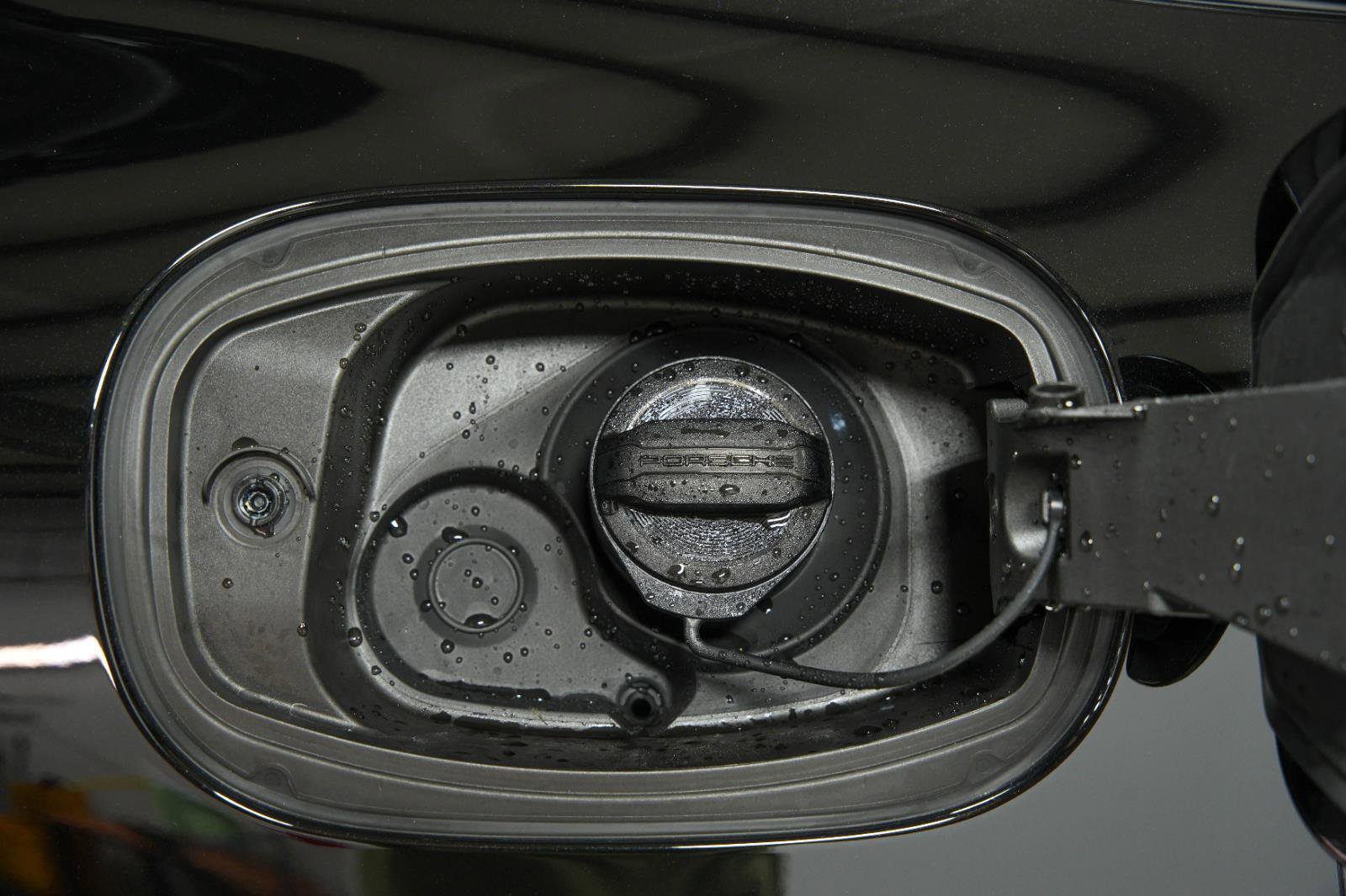 Used 2024 Porsche Cayenne Turbo GT image 46
