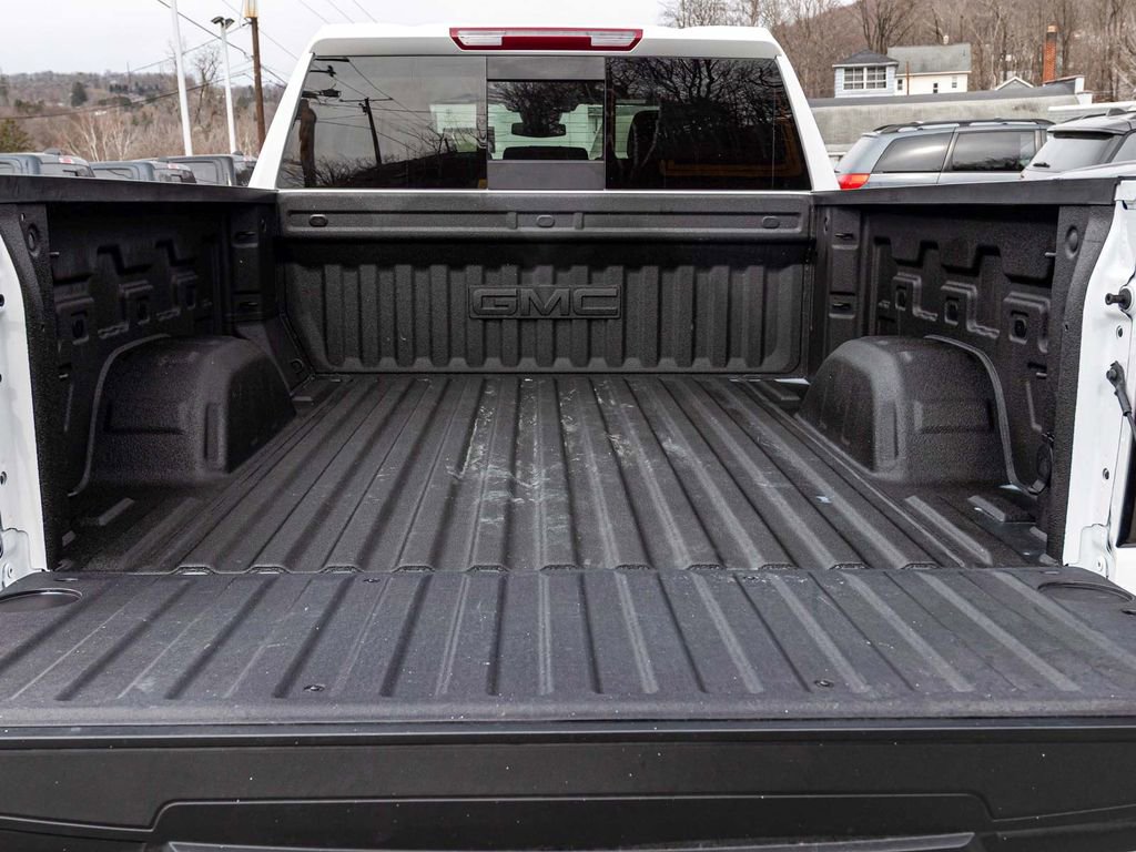 Used 2025 GMC Sierra 1500 Elevation w/ Elevation Premium Package image 34