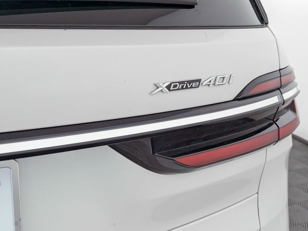 Certified 2023 BMW X7 xDrive40i w/ Premium Package AWD/4WD image 14