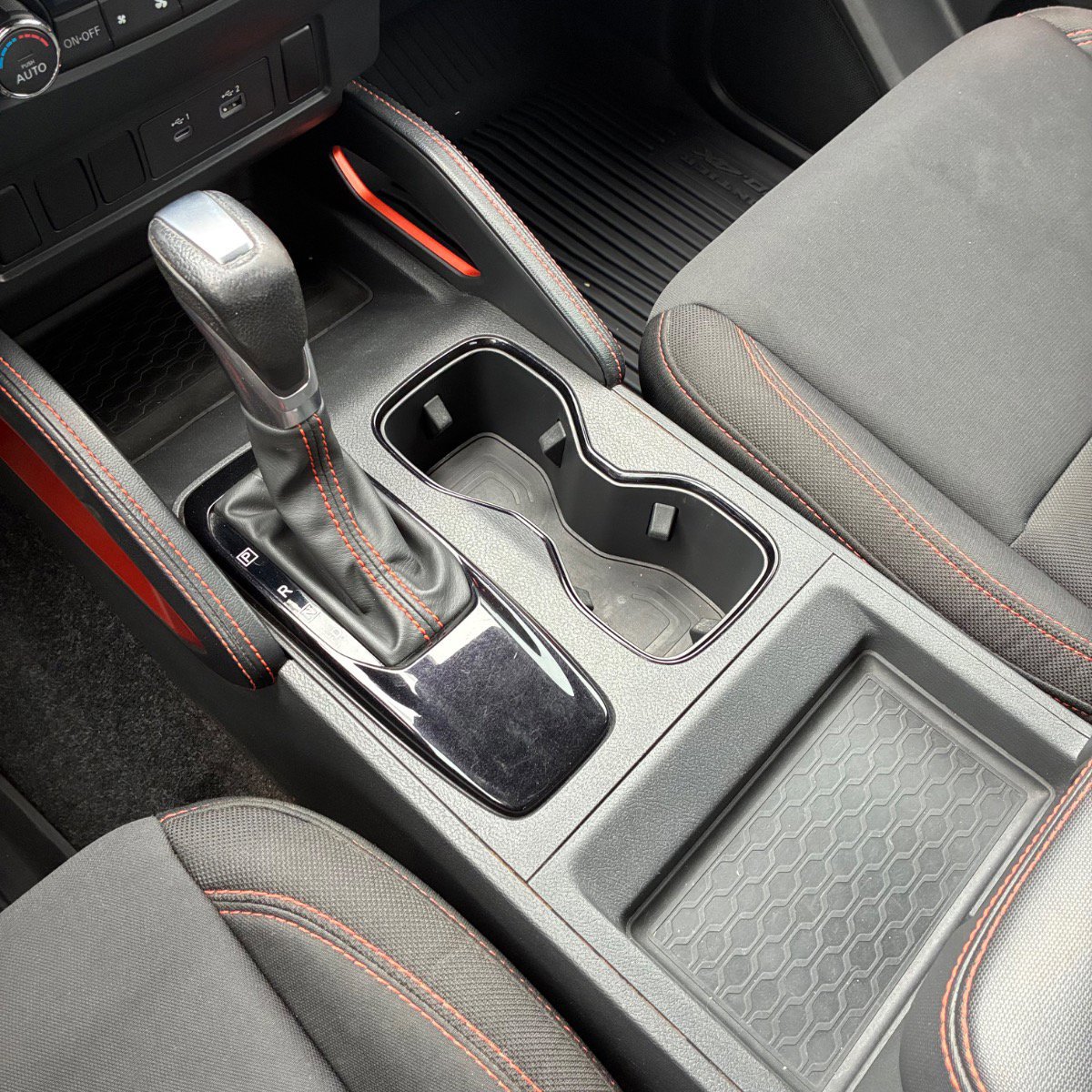 Used 2022 Nissan Frontier PRO-4X w/ Off-Road Protection Package image 25