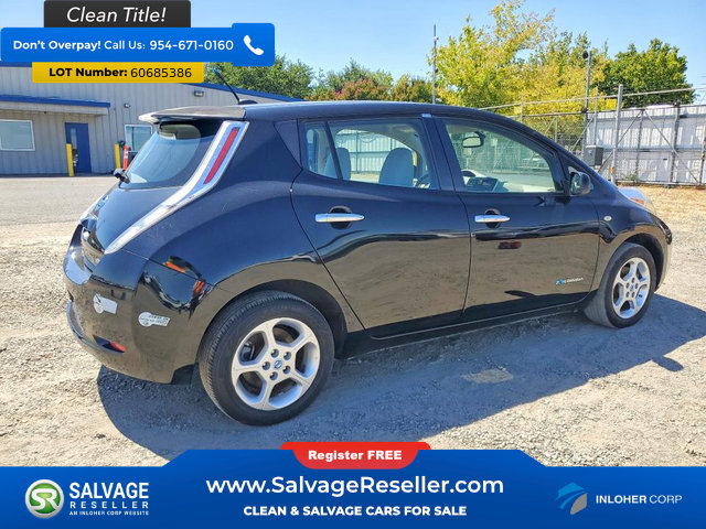 Used 2012 Nissan Leaf SL FWD image 4
