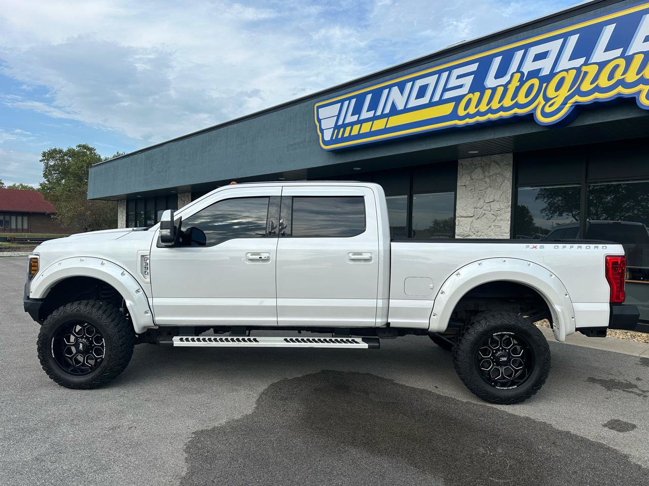 Used 2018 Ford F350 4x4 Crew Cab Super Duty image 4