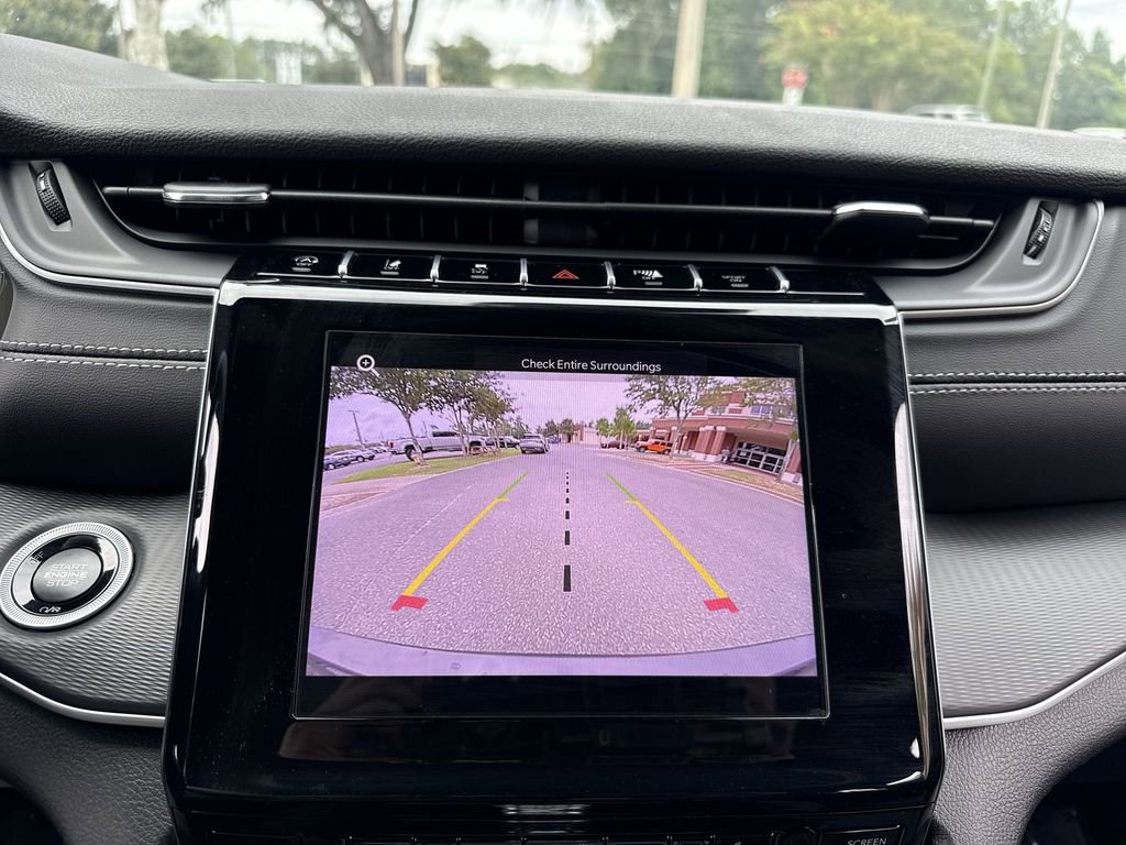 New 2025 Jeep Grand Cherokee L Laredo w/ Luxury Tech Group I image 24