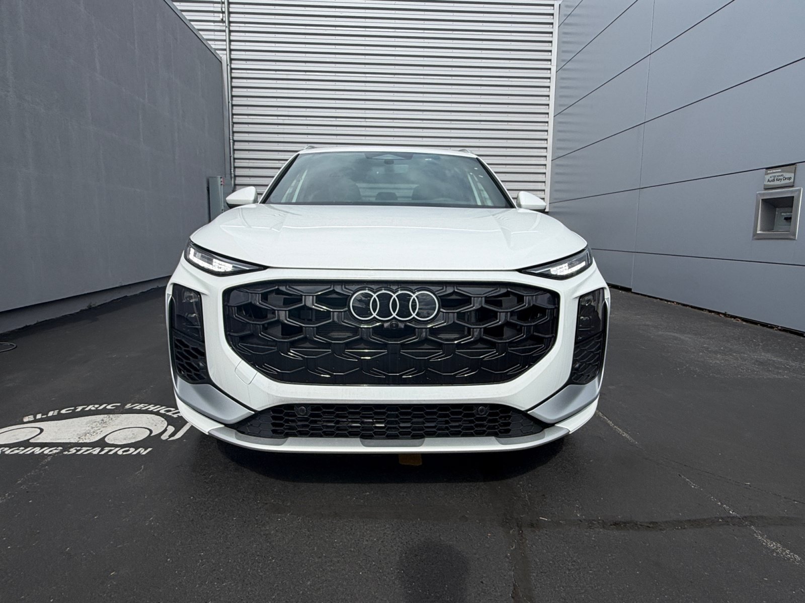 New 2026 Audi Q3 quattro 2.0T AWD/4WD image 6