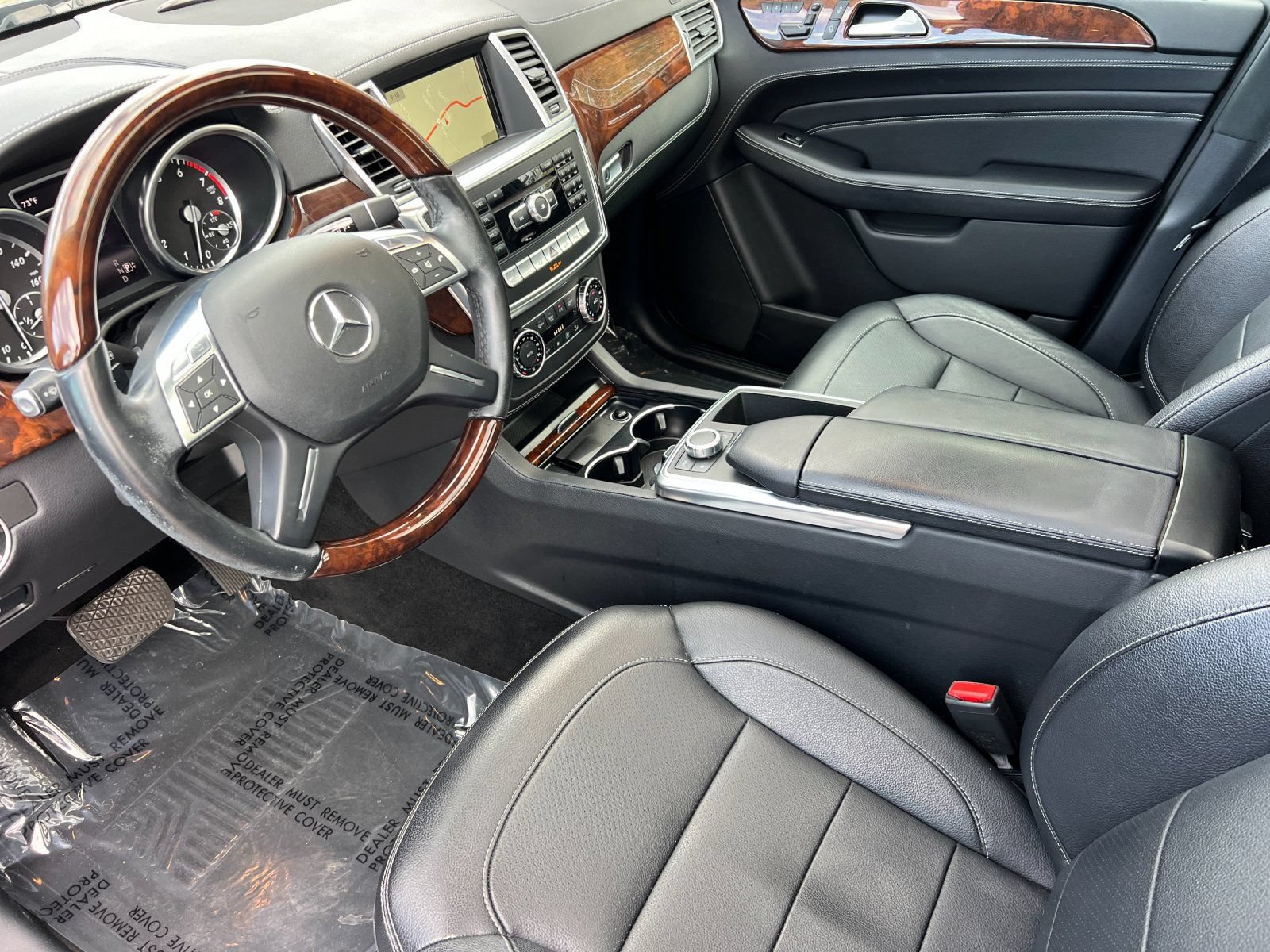 Used 2014 Mercedes-Benz ML 550 4MATIC image 9