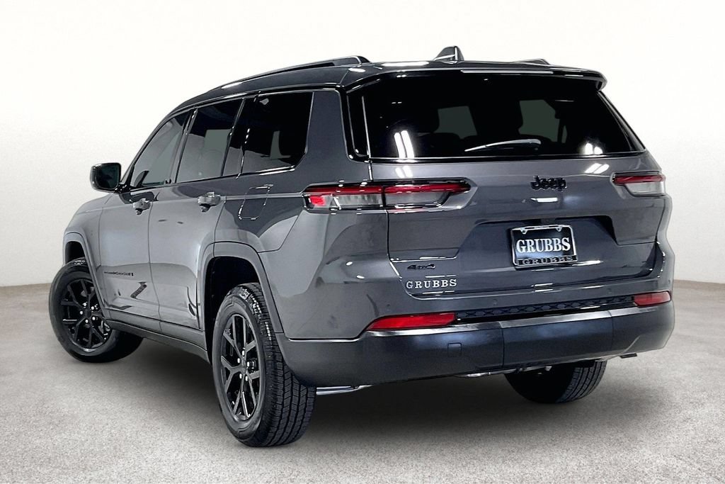 Used 2025 Jeep Grand Cherokee L Altitude AWD/4WD image 15