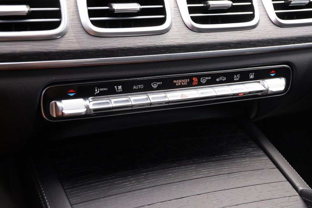 Used 2025 Mercedes-Benz GLE 450e 4MATIC image 20