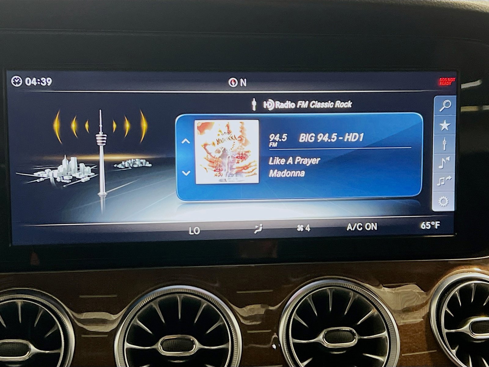 Used 2018 Mercedes-Benz E 400 4MATIC Coupe image 11