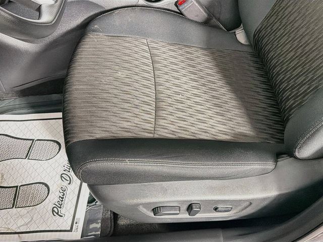 Used 2019 Nissan Rogue SV AWD/4WD image 18