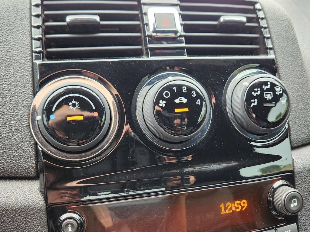 Used 2009 Saturn Sky Red Line RWD image 16
