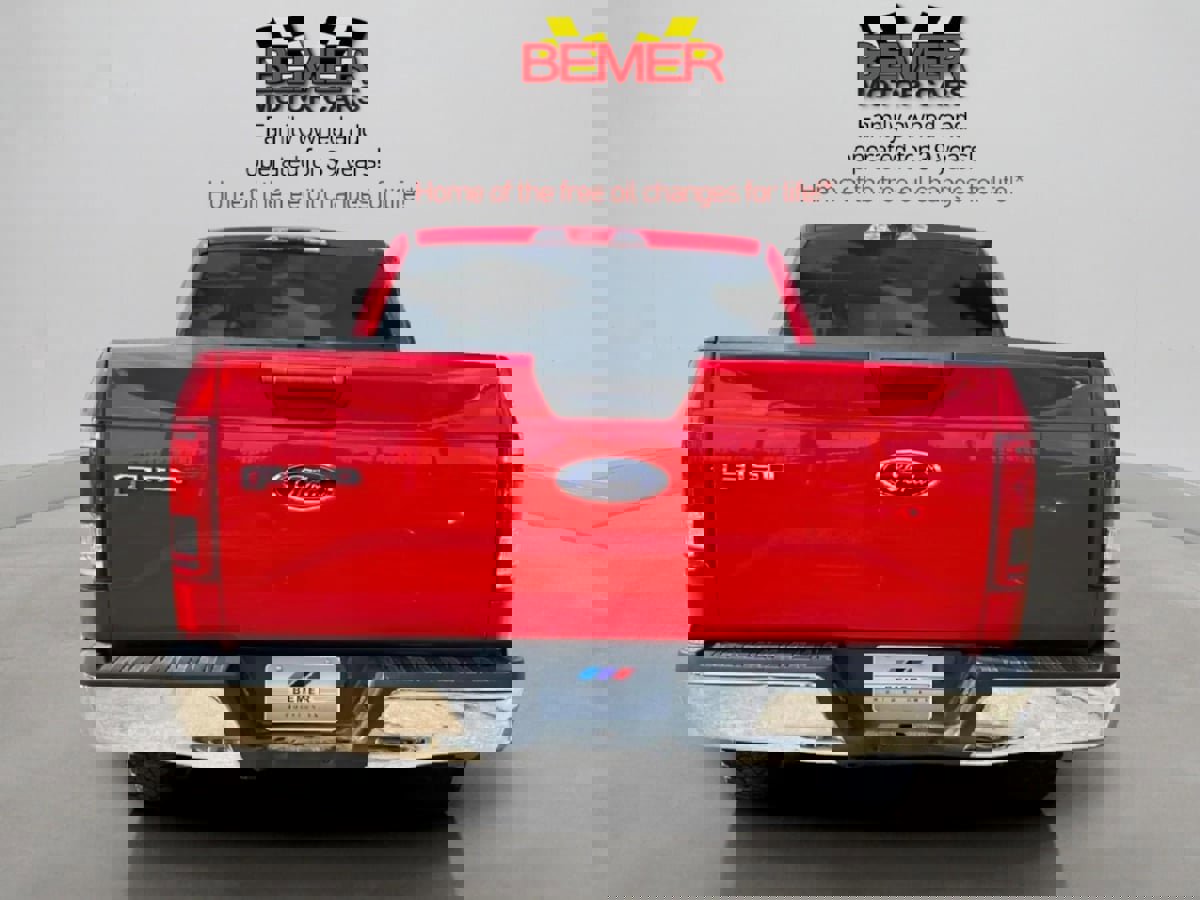 Used 2017 Ford F150 XLT image 4